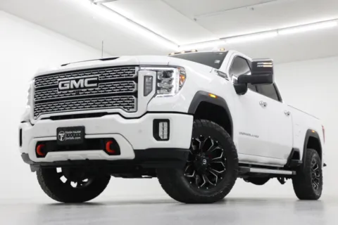 White 2020 GMC Sierra 2500HD Denali for sale in Clinton, MO