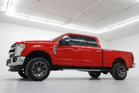 Photos of 2021 Ford Super Duty F-250 SRW XLT for sale in Clinton, MO at Jim Falk Motors