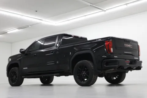 More photos of 2024 GMC Sierra 1500 Elevation at Jim Falk Motors, MO