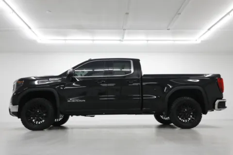 Another view of 2026 GMC Sierra 1500 SLE for sale in Clinton, MO at Jim Falk Motors