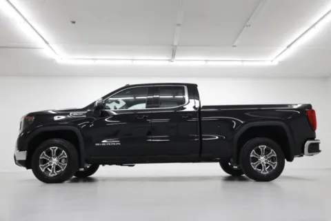 Another view of 2026 GMC Sierra 1500 SLE for sale in Clinton, MO at Jim Falk Motors