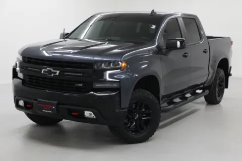 More photos of 2020 Chevrolet Silverado 1500 LT Trail Boss at Jim Falk Motors, MO