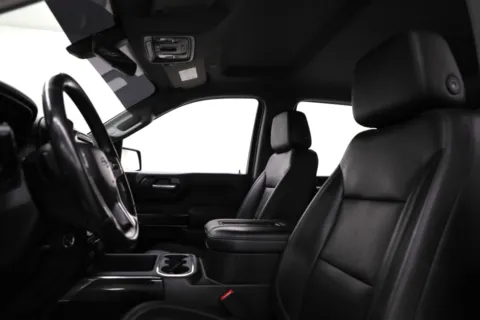 More photos of 2020 Chevrolet Silverado 1500 LT Trail Boss at Jim Falk Motors, MO