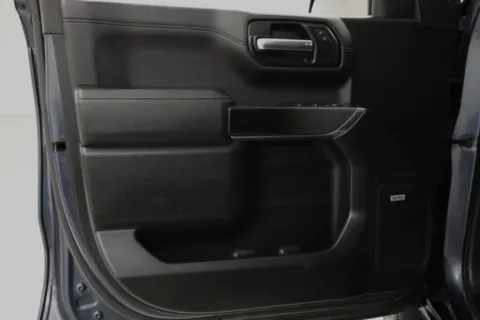 Photos of 2020 Chevrolet Silverado 1500 LT Trail Boss for sale in Clinton, MO at Jim Falk Motors