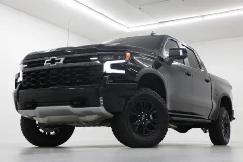 Black 2026 Chevrolet Silverado 1500 ZR2 for sale in Clinton, MO