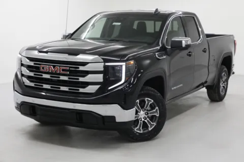 More photos of 2026 GMC Sierra 1500 SLE at Jim Falk Motors, MO