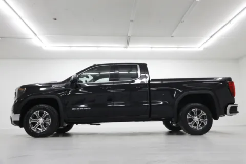 Another view of 2026 GMC Sierra 1500 SLE for sale in Clinton, MO at Jim Falk Motors