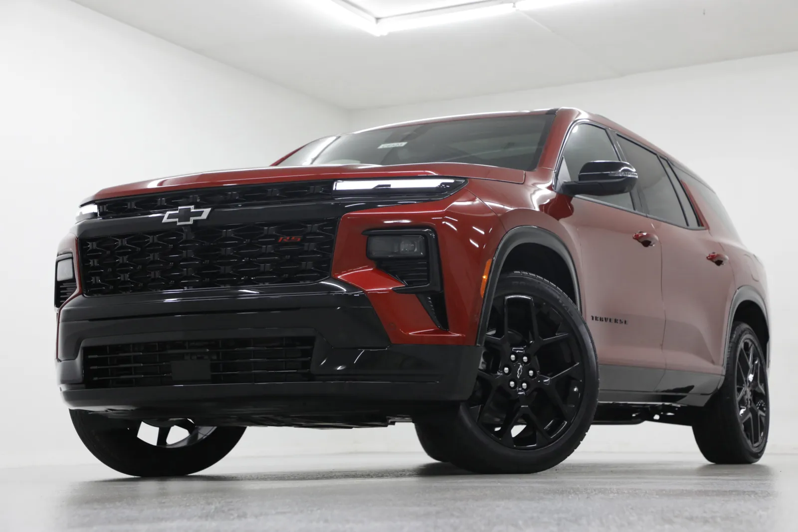 Red 2026 Chevrolet Traverse RS for sale in Clinton, MO