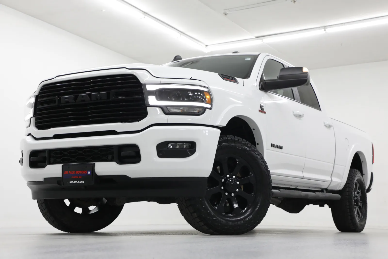 White 2022 Ram 2500 Laramie for sale in Clinton, MO