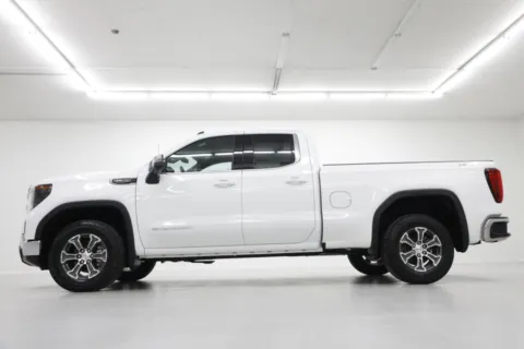 Another view of 2026 GMC Sierra 1500 SLE for sale in Clinton, MO at Jim Falk Motors