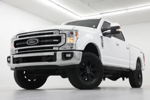 White 2022 Ford Super Duty F-250 SRW LARIAT for sale in Clinton, MO