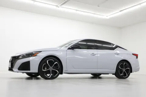 Photos of 2023 Nissan Altima 2.5 SR for sale in Clinton, MO at Jim Falk Motors