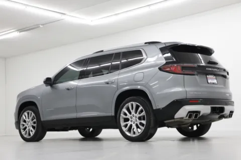 More photos of 2025 GMC Acadia AWD Denali at Jim Falk Motors, MO