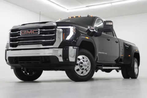 Black 2026 GMC Sierra 3500HD DRW SLE for sale in Clinton, MO