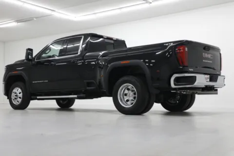 More photos of 2026 GMC Sierra 3500HD DRW SLE at Jim Falk Motors, MO