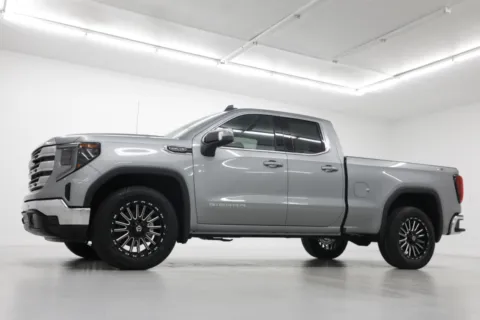 Photos of 2026 GMC Sierra 1500 SLE for sale in Clinton, MO at Jim Falk Motors