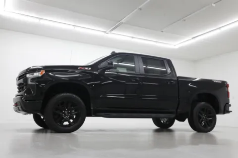 Photos of 2026 Chevrolet Silverado 1500 LT Trail Boss for sale in Clinton, MO at Jim Falk Motors