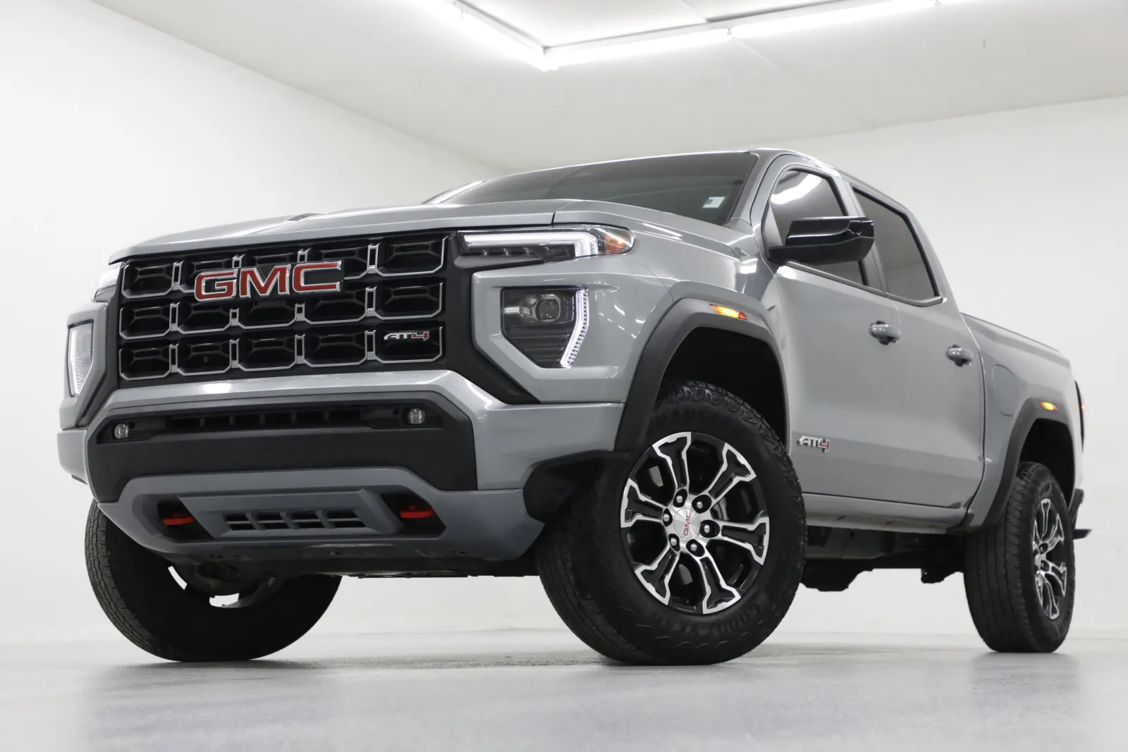 2024 GMC Canyon 4WD AT4 for sale in Clinton, MO