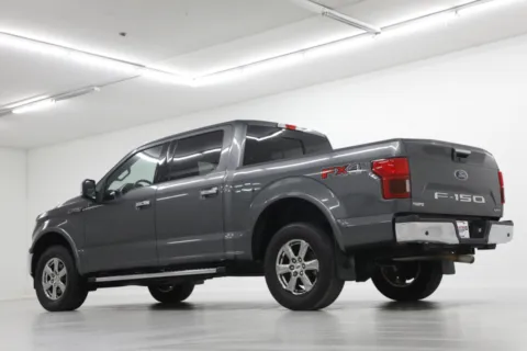 More photos of 2020 Ford F-150 LARIAT at Jim Falk Motors, MO