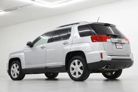 More photos of 2016 GMC Terrain SLT at Jim Falk Motors, MO