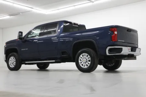 More photos of 2020 Chevrolet Silverado 2500HD LTZ at Jim Falk Motors, MO