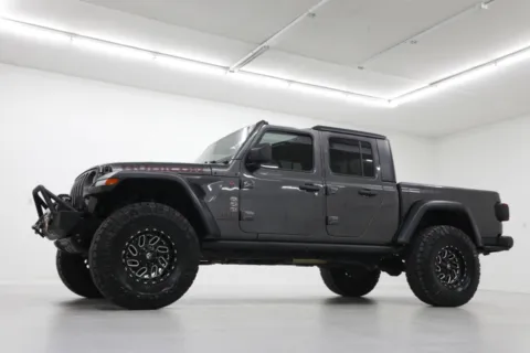 Photos of 2021 Jeep Gladiator Rubicon for sale in Clinton, MO at Jim Falk Motors