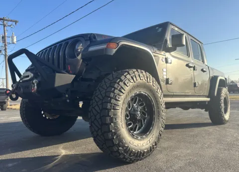 Gray 2021 Jeep Gladiator Rubicon for sale in Clinton, MO