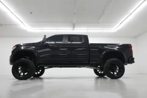 Another view of 2026 Chevrolet Silverado 1500 RST for sale in Clinton, MO at Jim Falk Motors