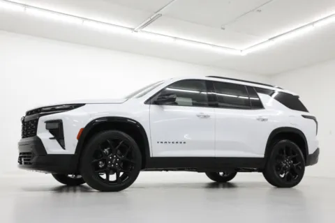 Photos of 2026 Chevrolet Traverse AWD RS for sale in Clinton, MO at Jim Falk Motors