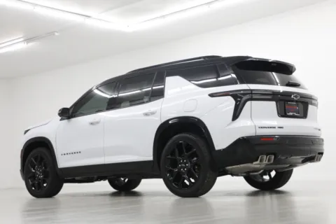 More photos of 2026 Chevrolet Traverse RS at Jim Falk Motors, MO