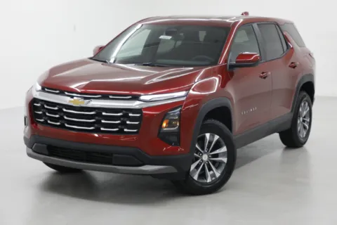 More photos of 2026 Chevrolet Equinox AWD LT at Jim Falk Motors, MO