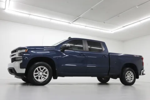 Photos of 2019 Chevrolet Silverado 1500 LT for sale in Clinton, MO at Jim Falk Motors