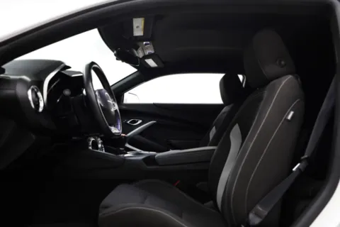 More photos of 2021 Chevrolet Camaro 1SS at Jim Falk Motors, MO