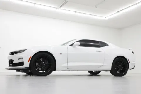 Photos of 2021 Chevrolet Camaro 1SS for sale in Clinton, MO at Jim Falk Motors