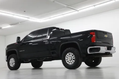 More photos of 2024 Chevrolet Silverado 3500HD LTZ at Jim Falk Motors, MO