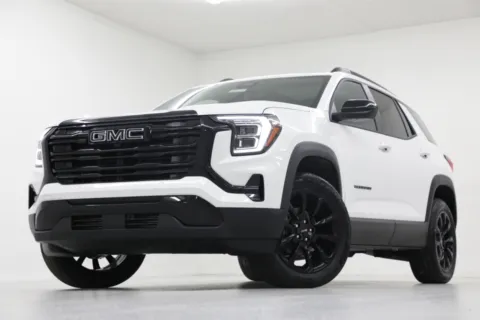 White 2026 GMC Terrain FWD Elevation for sale in Clinton, MO