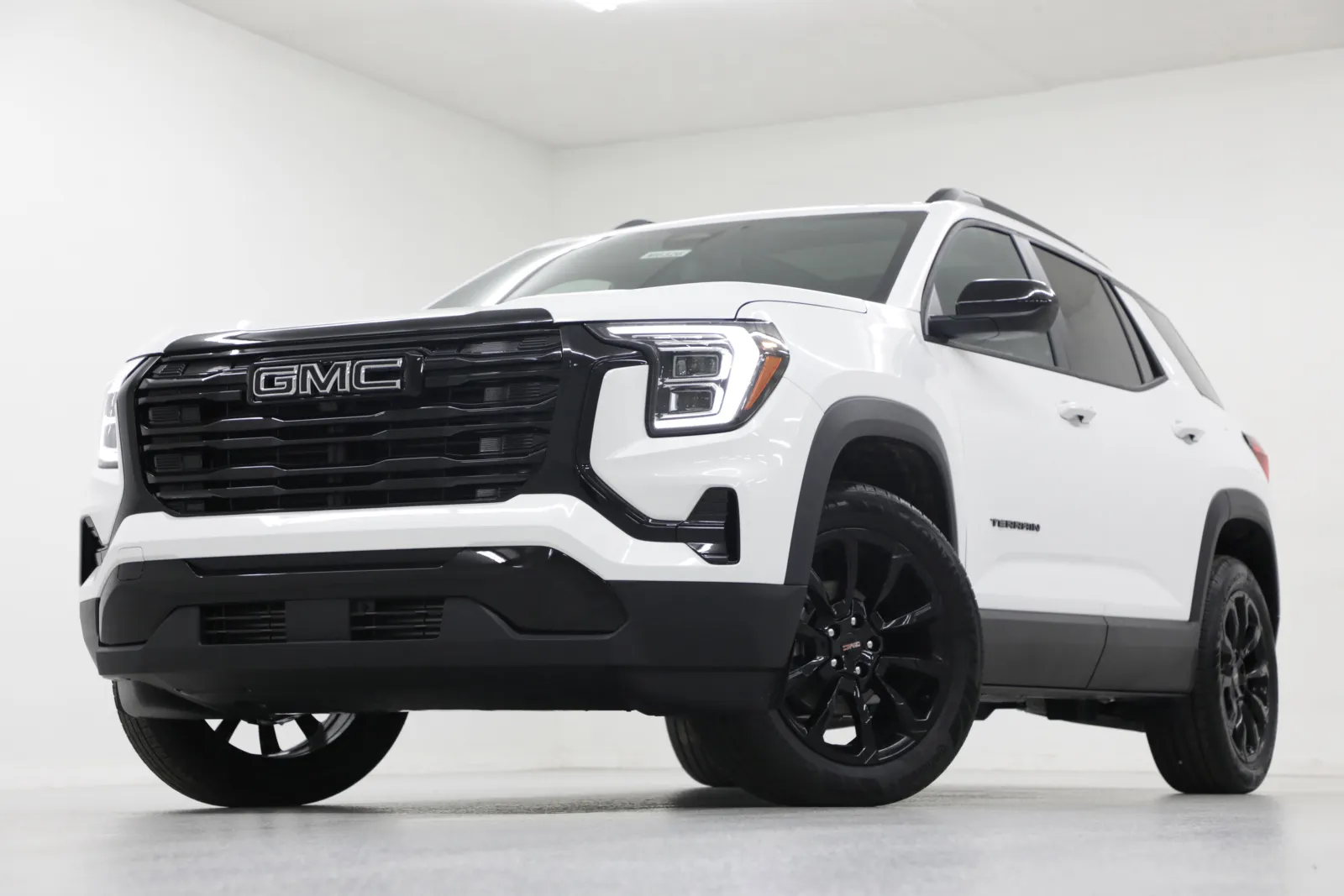 White 2026 GMC Terrain Elevation FWD for sale in Clinton, MO