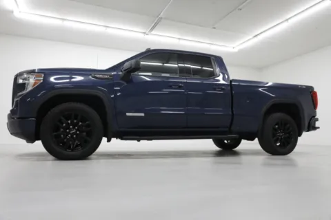 Photos of 2021 GMC Sierra 1500 Elevation for sale in Clinton, MO at Jim Falk Motors