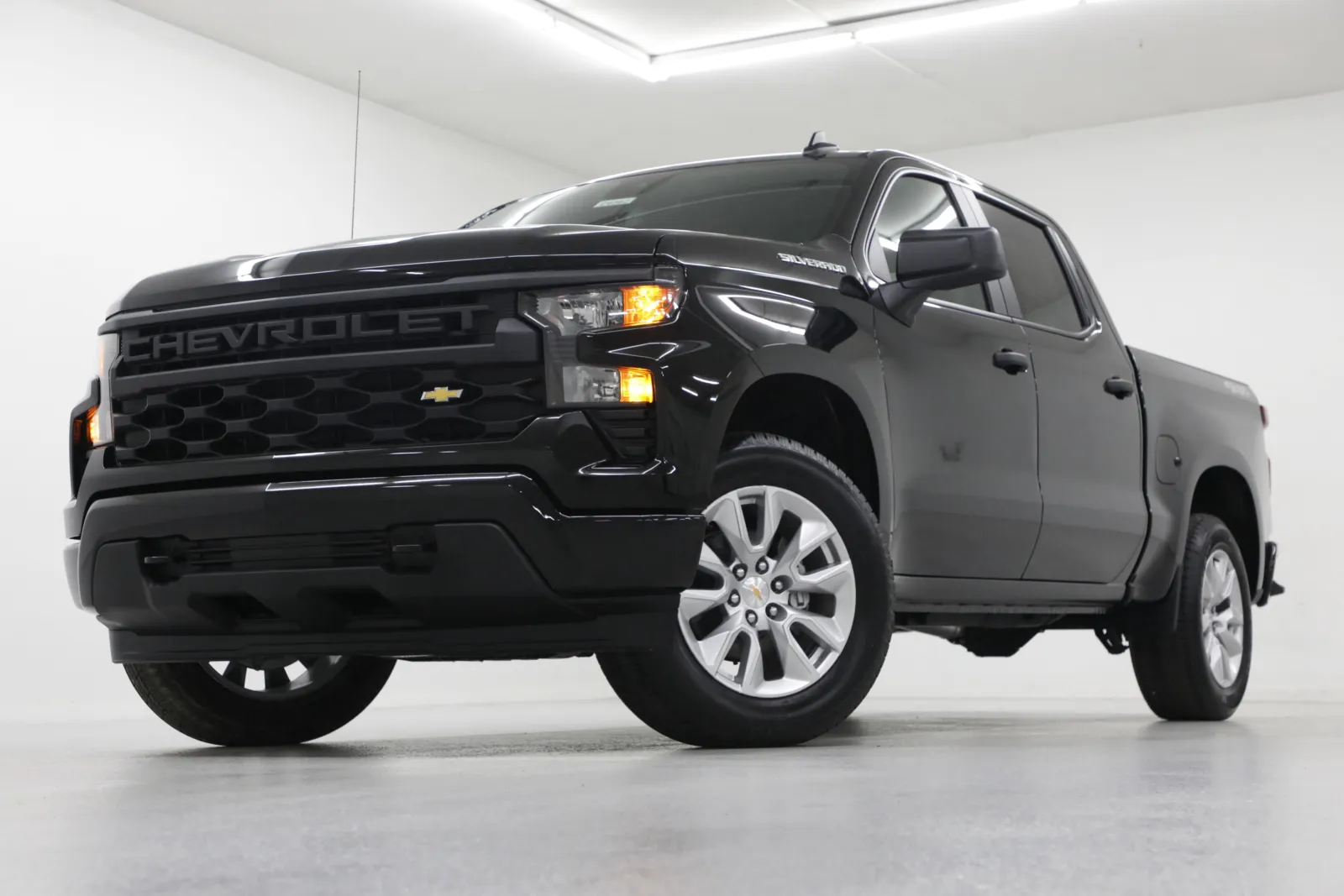 Black 2026 Chevrolet Silverado 1500 Custom for sale in Clinton, MO