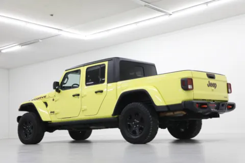 More photos of 2023 Jeep Gladiator Mojave at Jim Falk Motors, MO