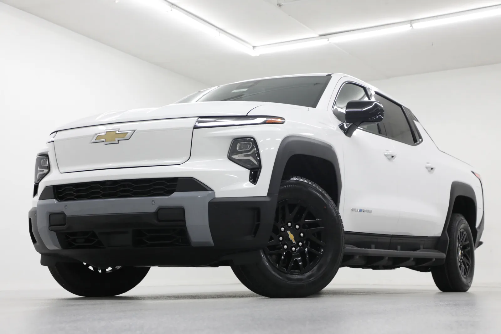 White 2026 Chevrolet Silverado EV Standard Range LT for sale in Clinton, MO