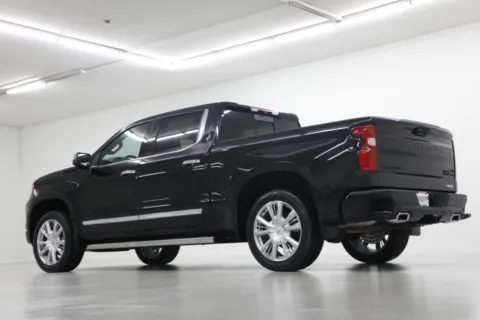 More photos of 2026 Chevrolet Silverado 1500 High Country at Jim Falk Motors, MO