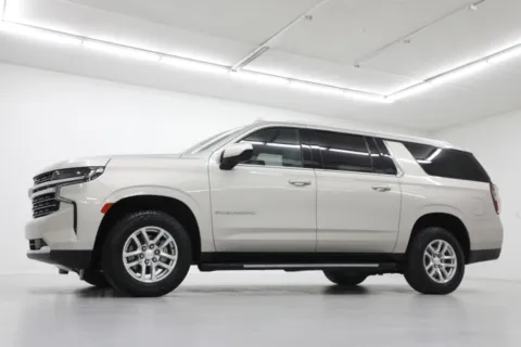 Photos of 2023 Chevrolet Suburban LT for sale in Clinton, MO at Jim Falk Motors