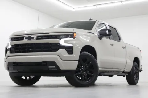 White 2026 Chevrolet Silverado 1500 RST for sale in Clinton, MO