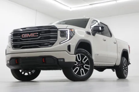 White 2026 GMC Sierra 1500 AT4 for sale in Clinton, MO