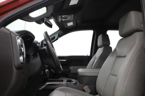 More photos of 2019 GMC Sierra 1500 SLT at Jim Falk Motors, MO