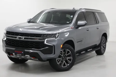 More photos of 2022 Chevrolet Suburban Z71 at Jim Falk Motors, MO