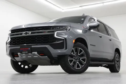 Gray 2022 Chevrolet Suburban Z71 for sale in Clinton, MO