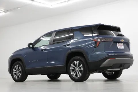 More photos of 2026 Chevrolet Equinox LT at Jim Falk Motors, MO