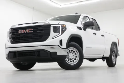 White 2026 GMC Sierra 1500 Pro for sale in Clinton, MO
